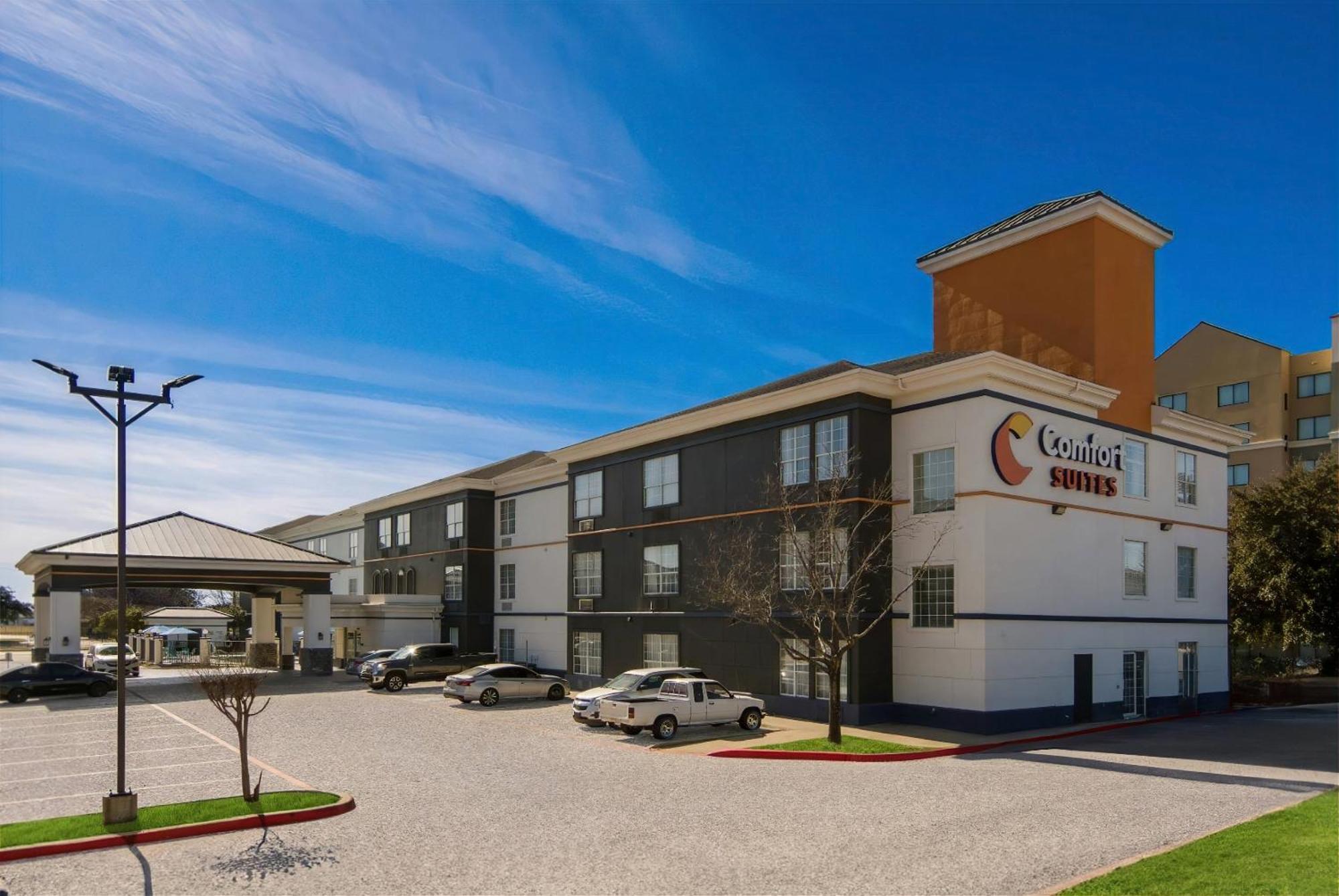 Comfort Suites Fort Worth North Fossil Creek Extérieur photo